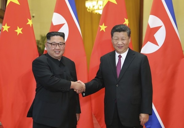 김정은 북한 총비서가 1일 중국 공산당 100주년을 맞아 시진핑 주석에게 축전과 화환을 전달했다. 사진=시사주간 DB